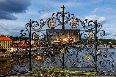 《洛克王国：世界》“等等鸭测试”正式开启 三端数据互通